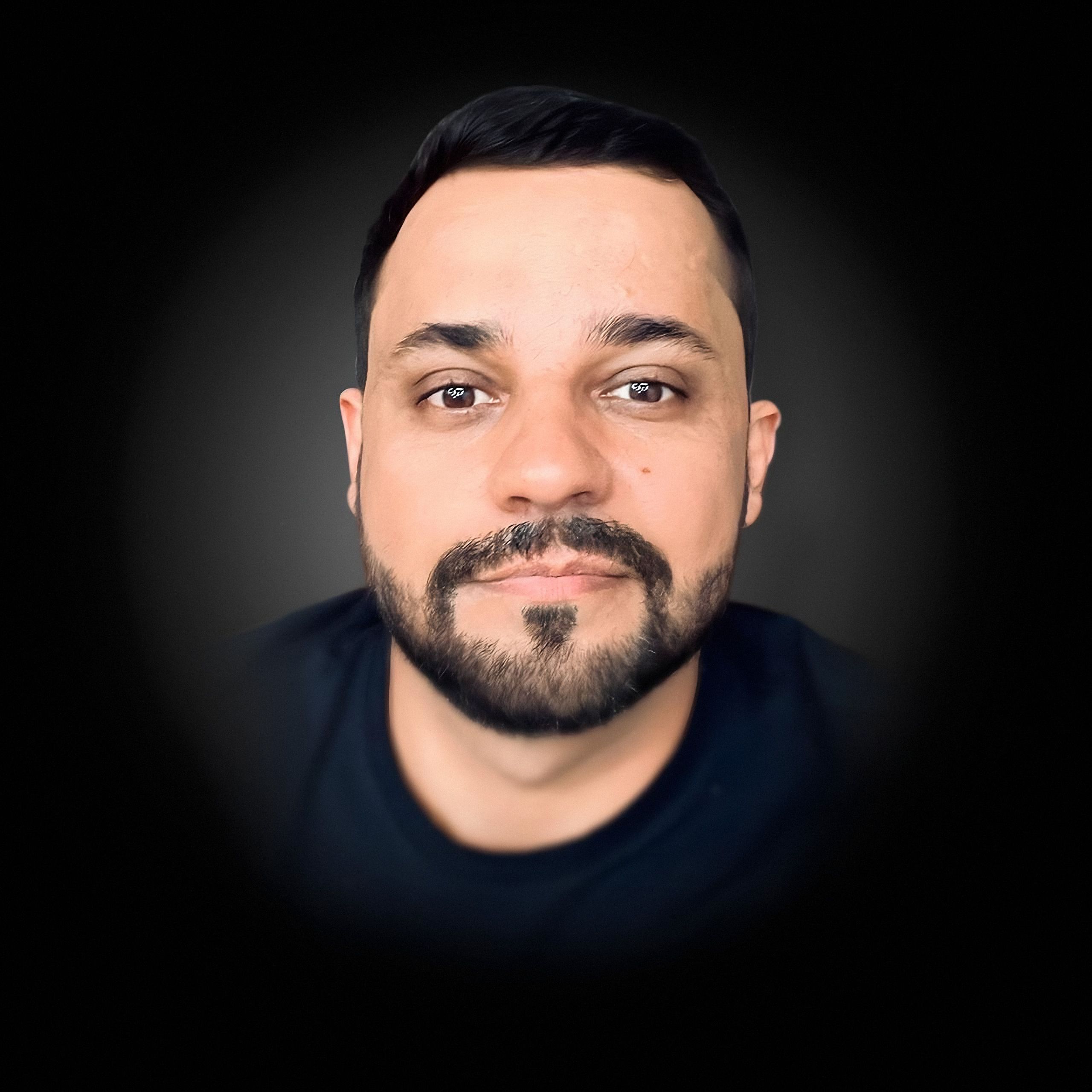 Lucas Magalhães, gestor de tráfego pago estratégico da LMA Digital